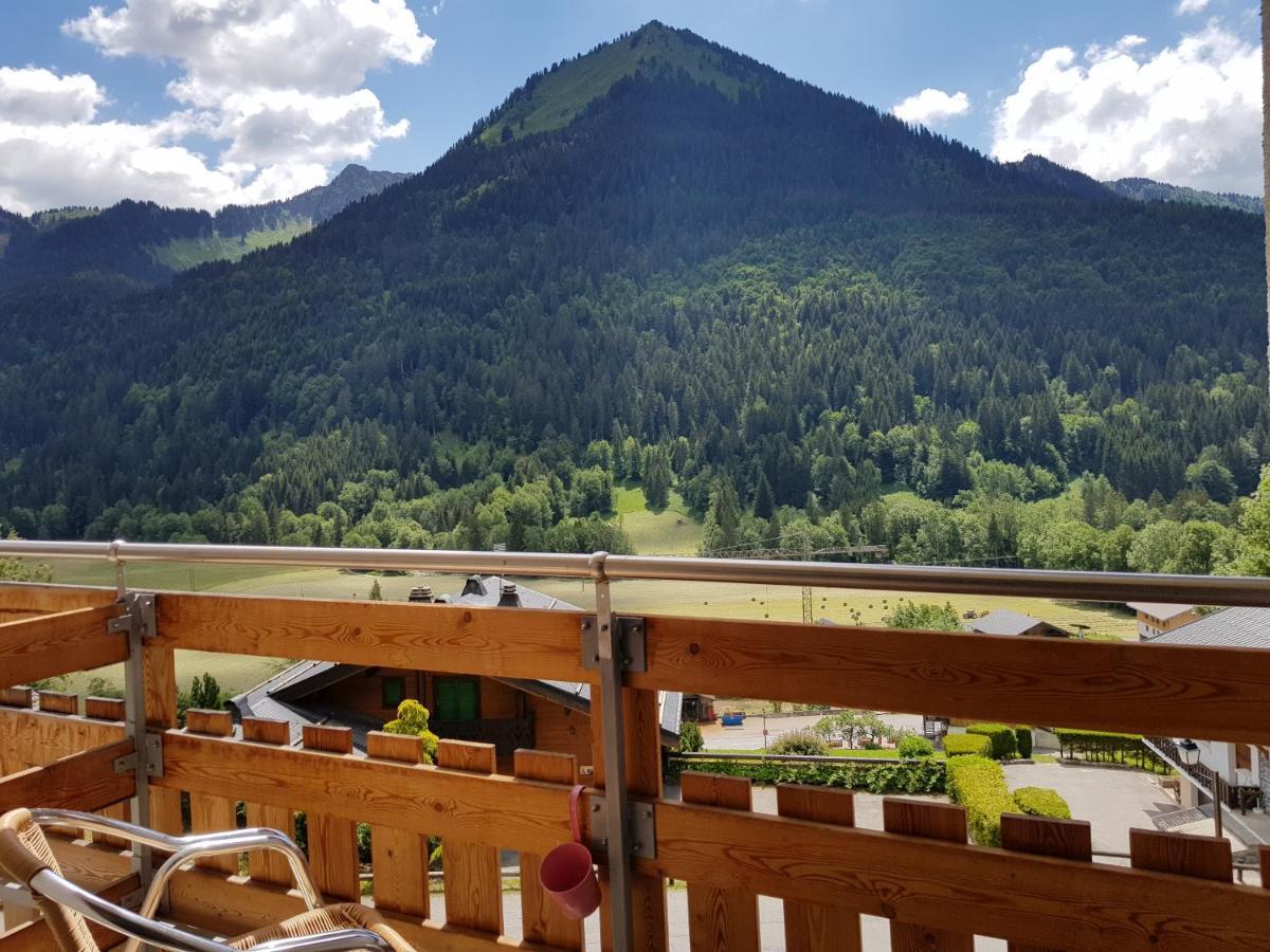 Le Chabi Hotell Abondance Eksteriør bilde