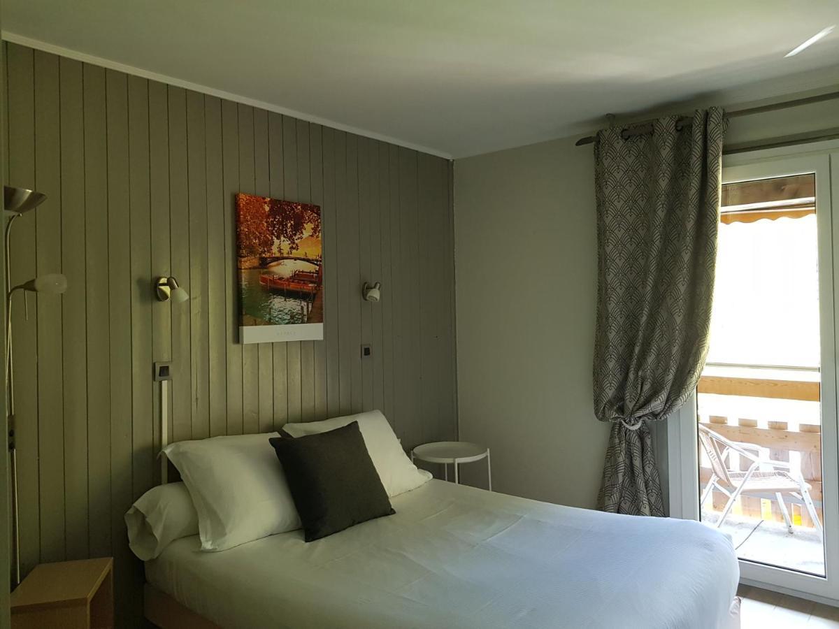 Le Chabi Hotell Abondance Eksteriør bilde